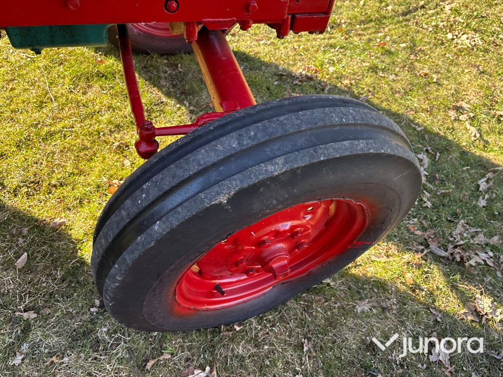 Traktor - Volvo BM 400 Buster med lastare