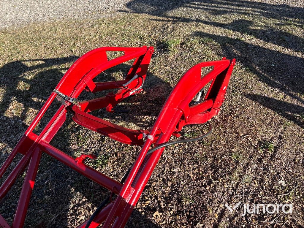 Traktor - Volvo BM 400 Buster med lastare