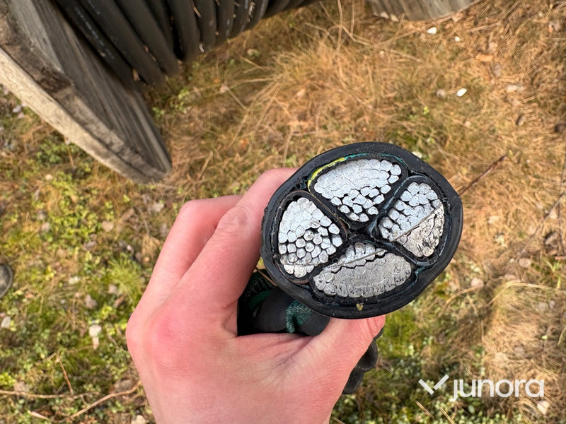 Starkströmskabel - på trumma