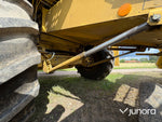 Skördetröska New Holland TX32