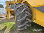 Skördetröska New Holland TX32