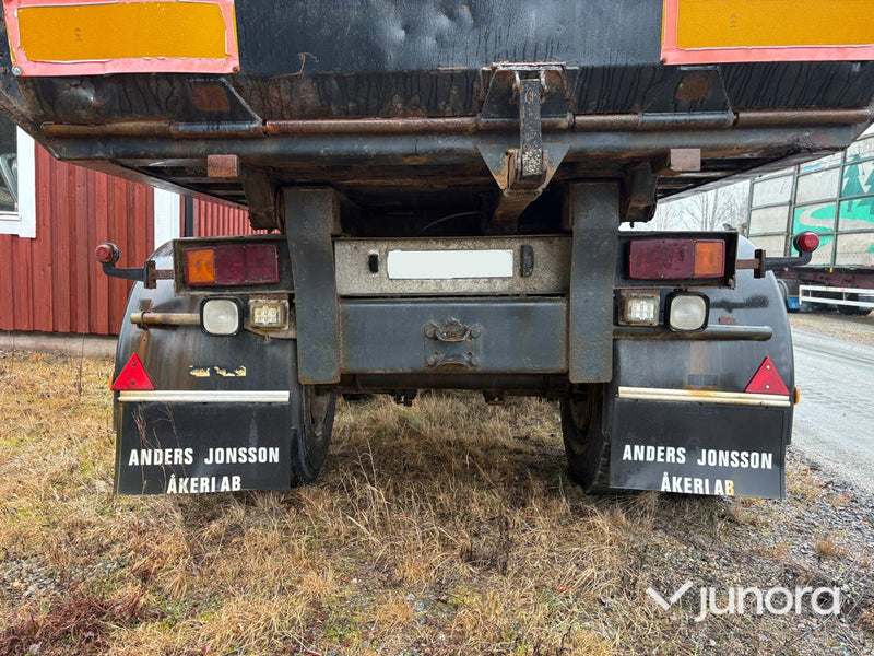 Tippsläp - TRIOLIFT