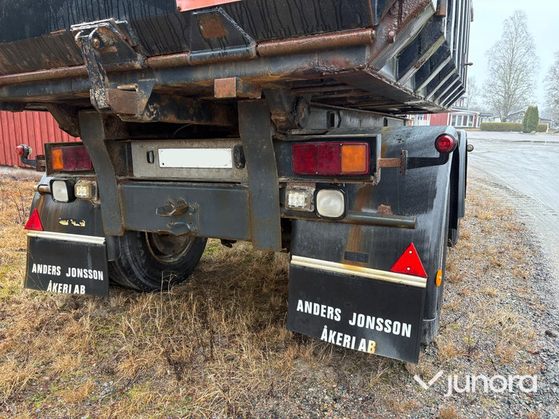 Tippsläp - TRIOLIFT