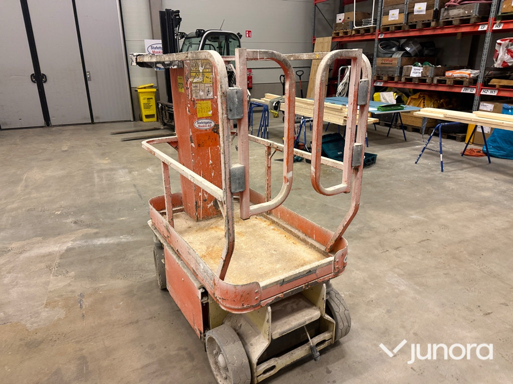 Pelarlift - JLG, 1230 ES