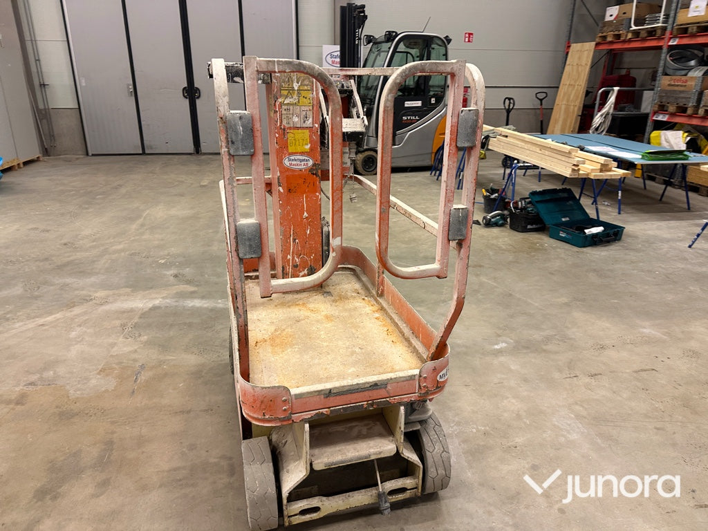 Pelarlift - JLG, 1230 ES