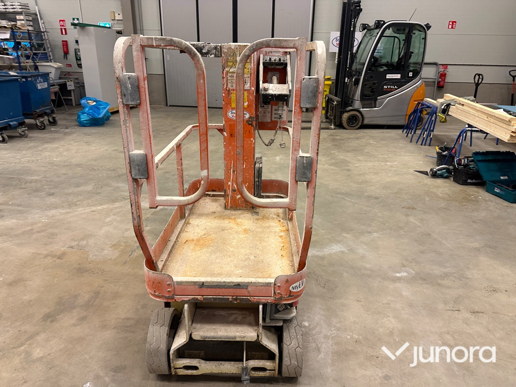 Pelarlift - JLG, 1230 ES