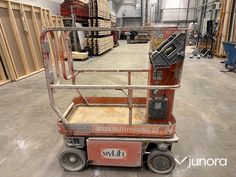 Pelarlift - JLG, 1230 ES