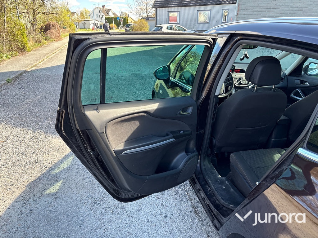 Personbil - Opel, Zafira Tourer