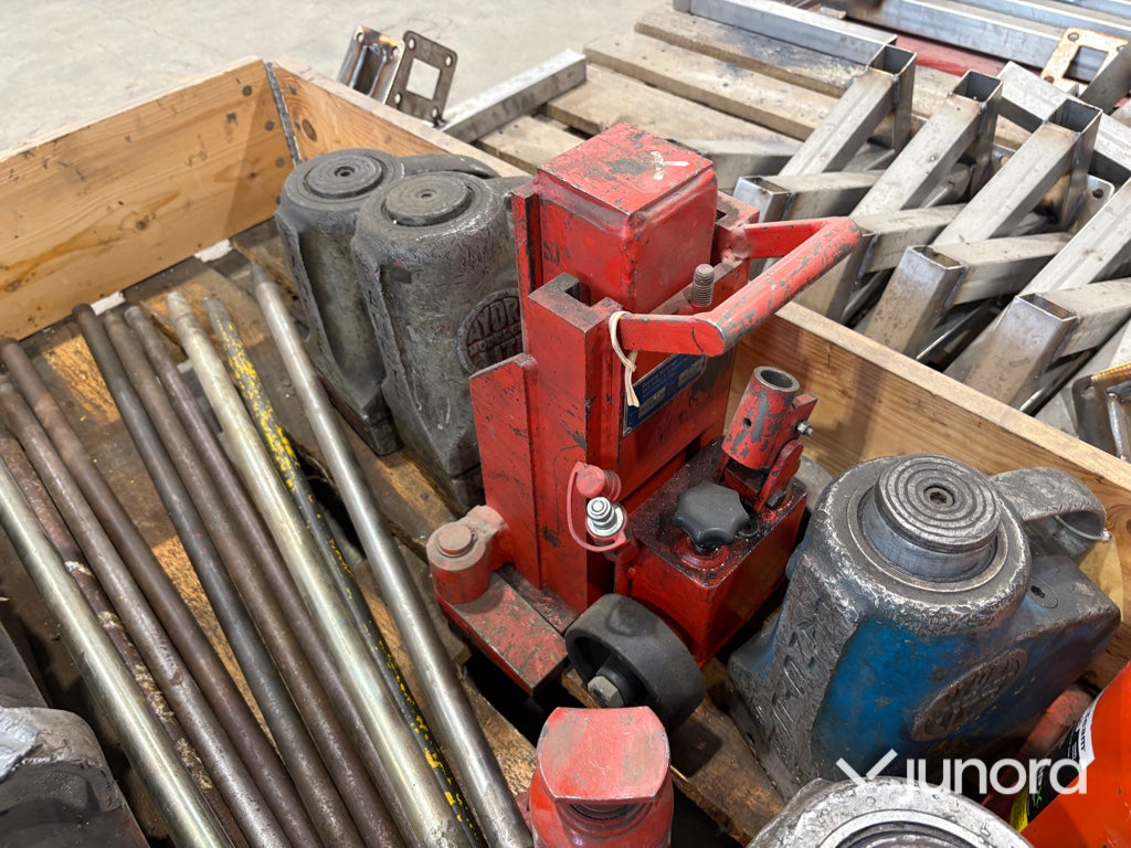 Domkrafter - 25ton, 15ton, 9 st
