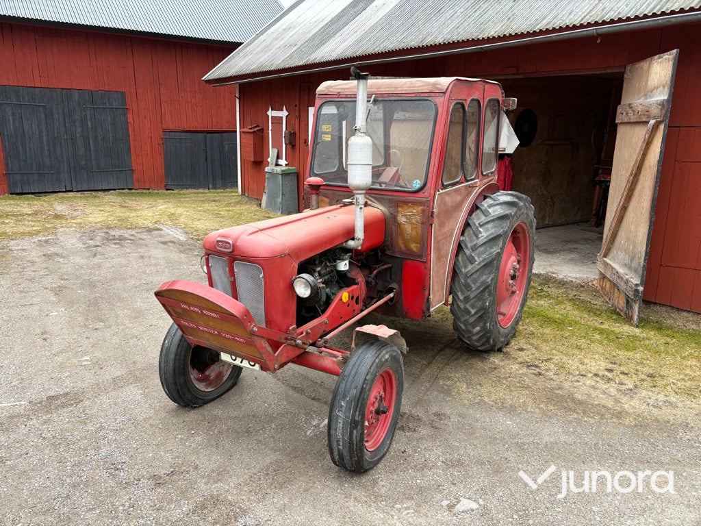 Traktor-BOLINDER-MUNKTELL