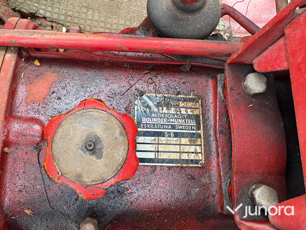 Traktor-BOLINDER-MUNKTELL