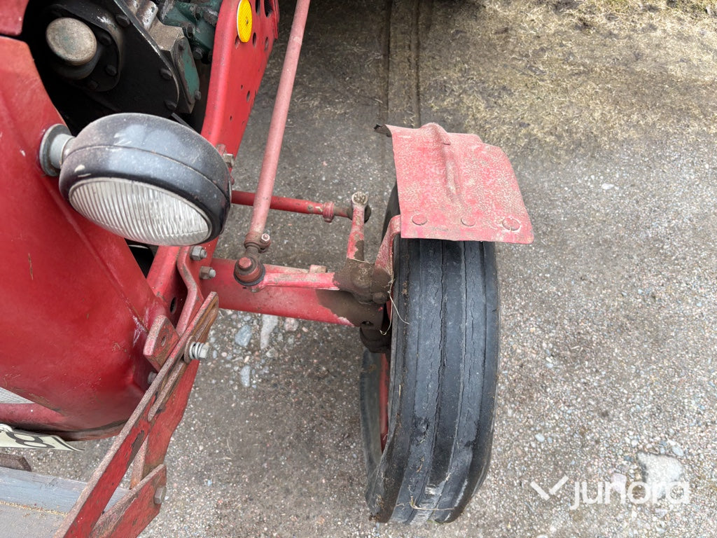 Traktor-BOLINDER-MUNKTELL