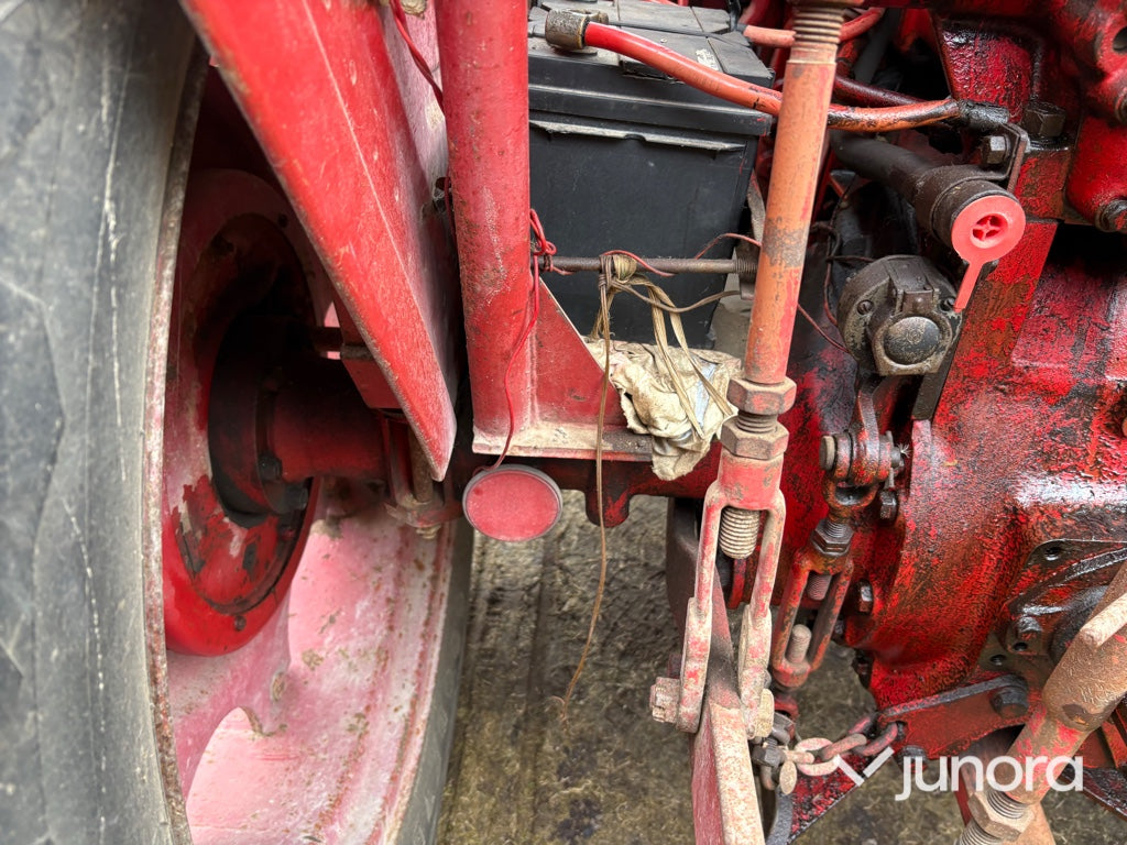 Traktor-BOLINDER-MUNKTELL