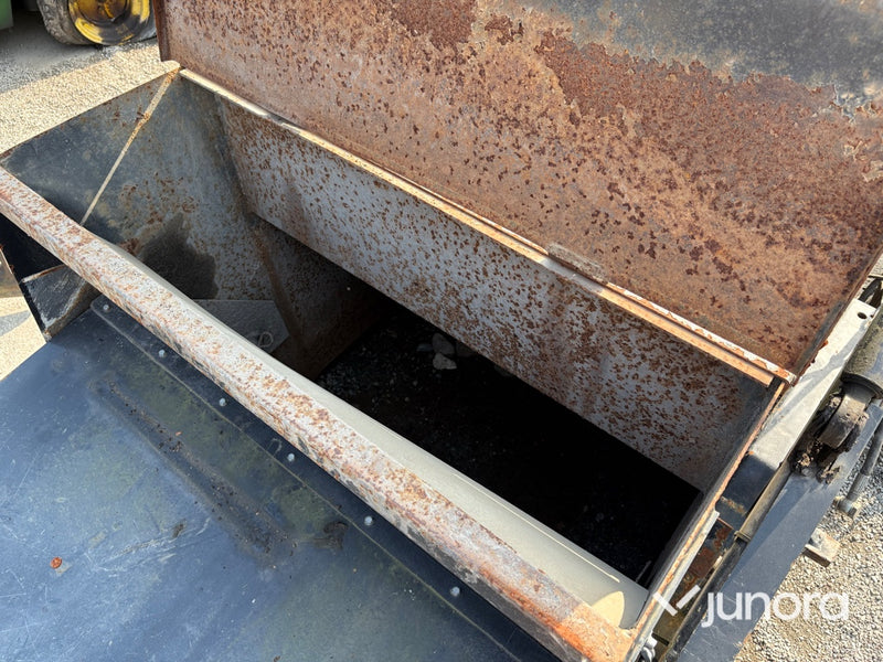 Sopmaskin Bogserad - Fjärås, FS 700