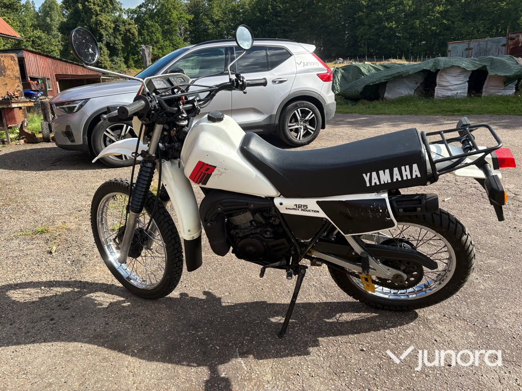 Motorcykel - Yamaha, DT 125 10V