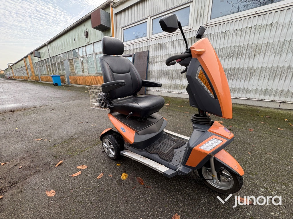 Elscooter - TGA, Vita-serie