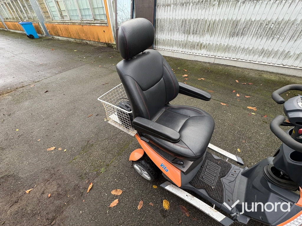 Elscooter - TGA, Vita-serie