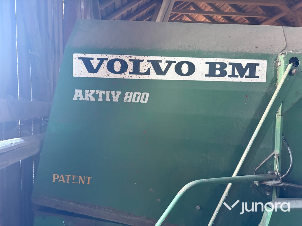 Skördetröska - Volvo BM, Aktiv 800