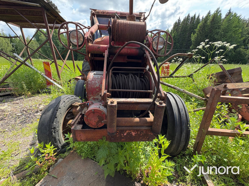 Traktor - BM, Boxer 350