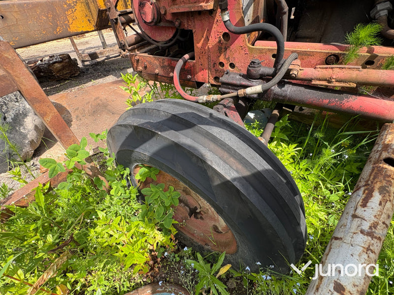 Traktor - BM, Boxer 350