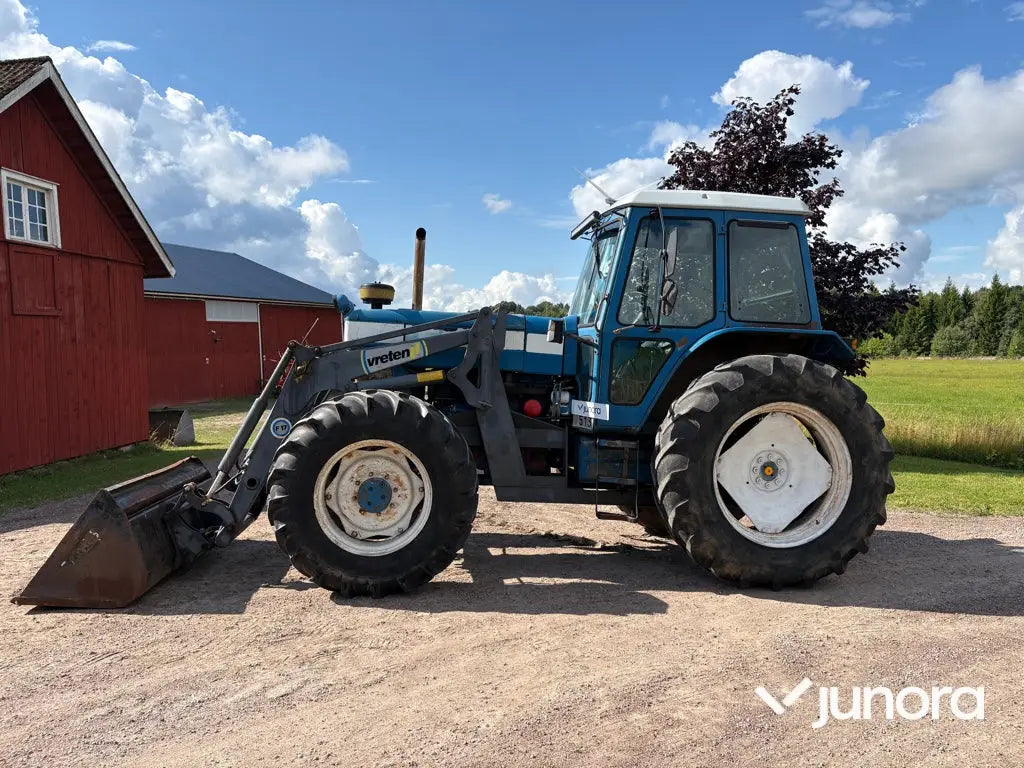 Traktor med frontlastare Ford 8210