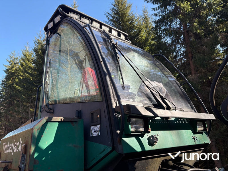 Skördare - Timberjack, 1270B