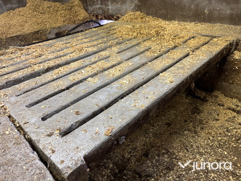 Spaltgolv till gris - Ydre-Grinden
