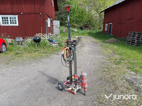 Kärnborrmaskin Weka DK32 med stativ