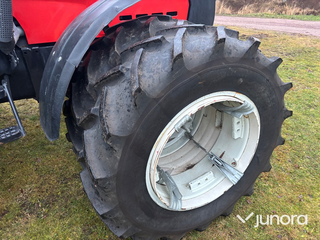 Traktor - Valtra 6850 Hi-Tech