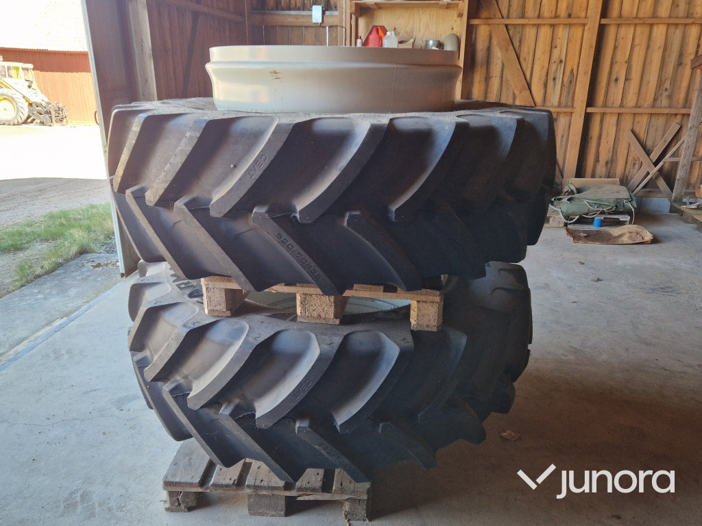 Dubbelmontage - 520/70 R38