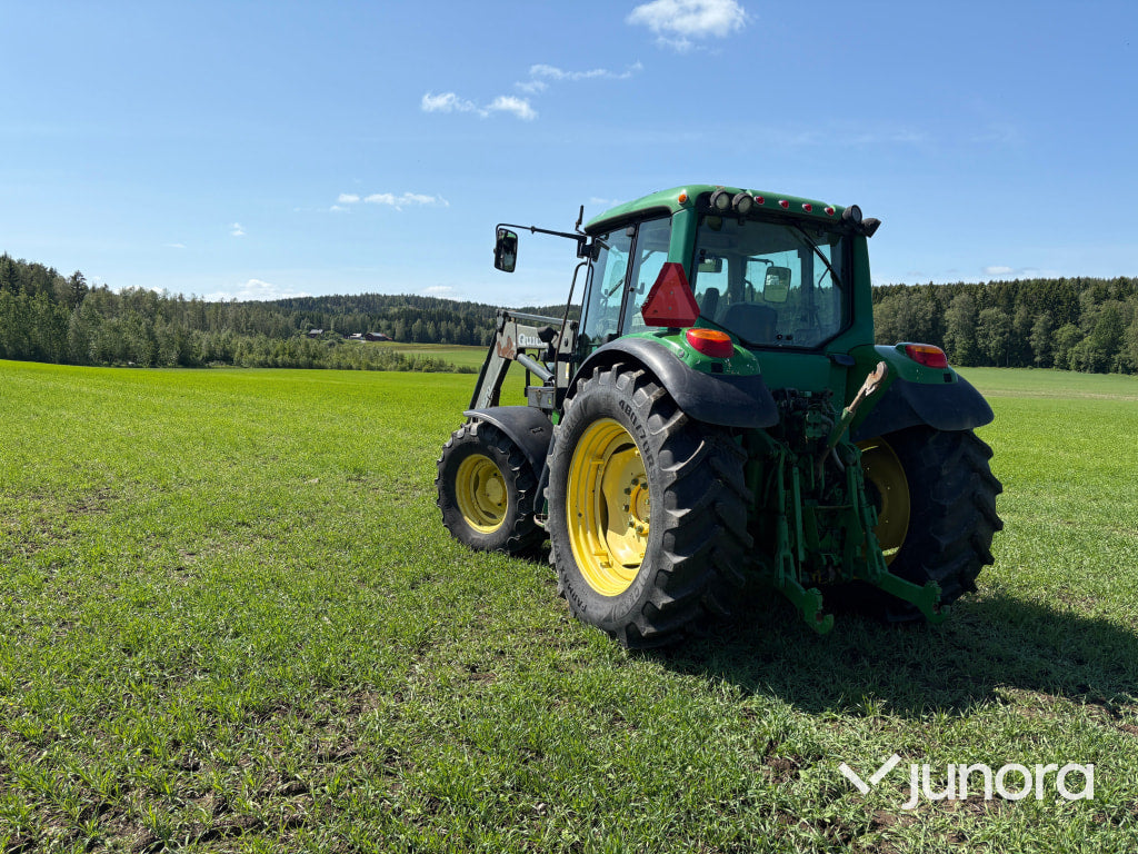 John Deere 6420