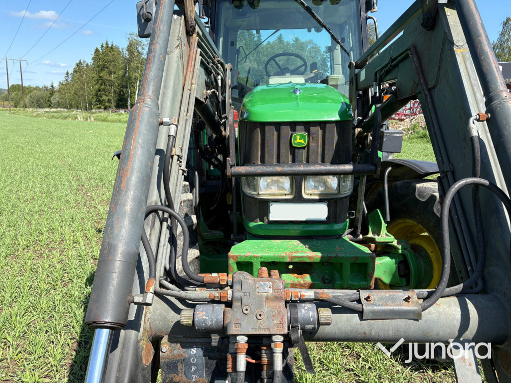 John Deere 6420