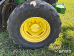 John Deere 6420