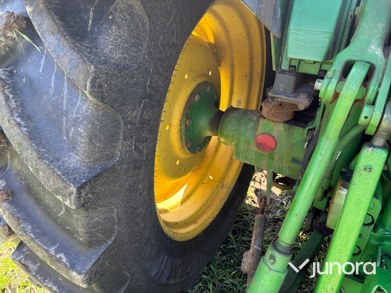 John Deere 6420