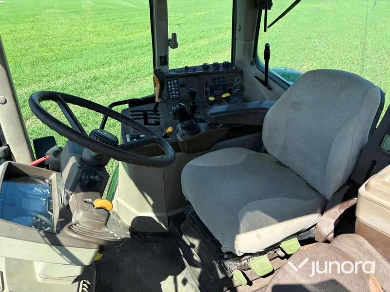 John Deere 6420