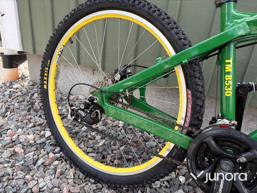 Cykel - John Deere, TM 8530