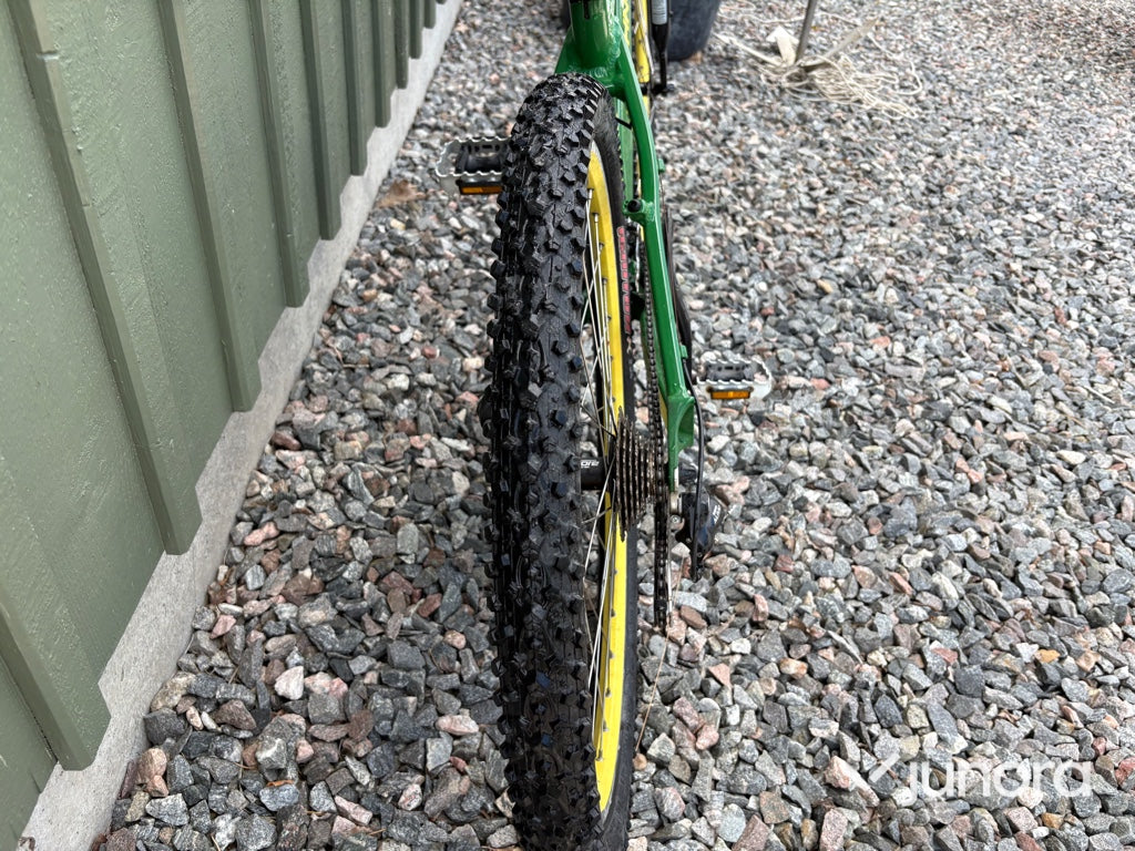 Cykel - John Deere, TM 8530