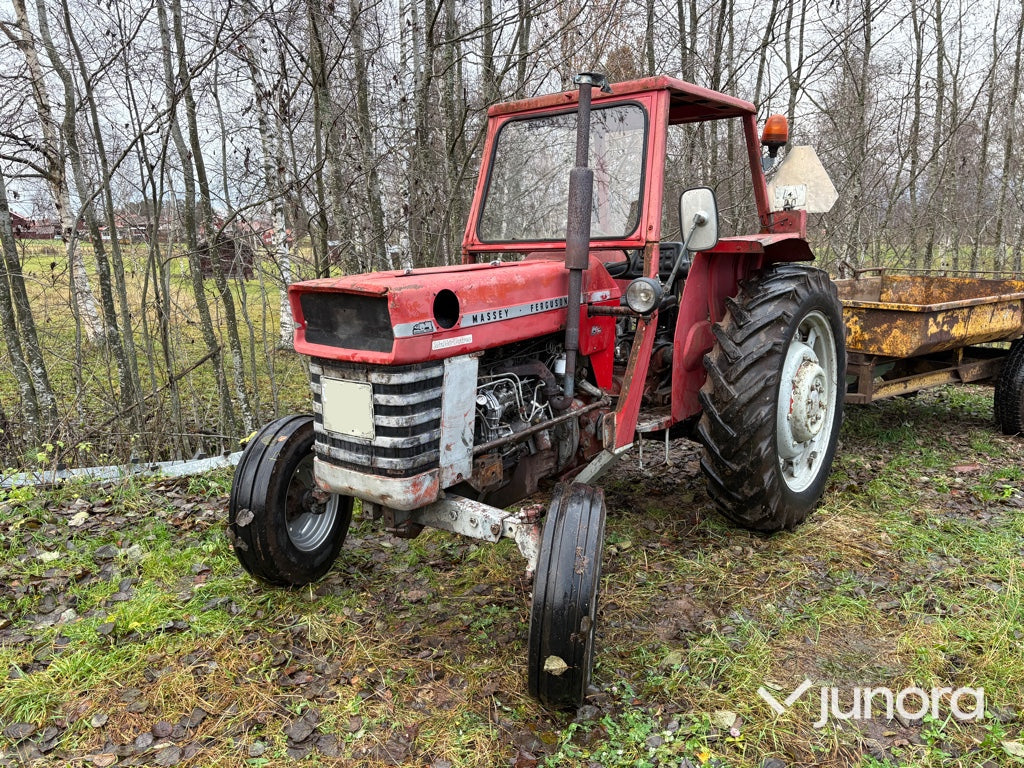 Traktor - Massey Ferguson 165