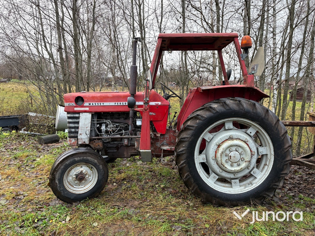 Traktor - Massey Ferguson 165