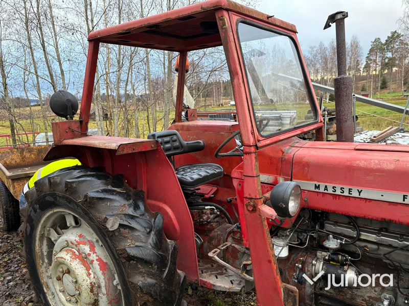 Traktor - Massey Ferguson 165