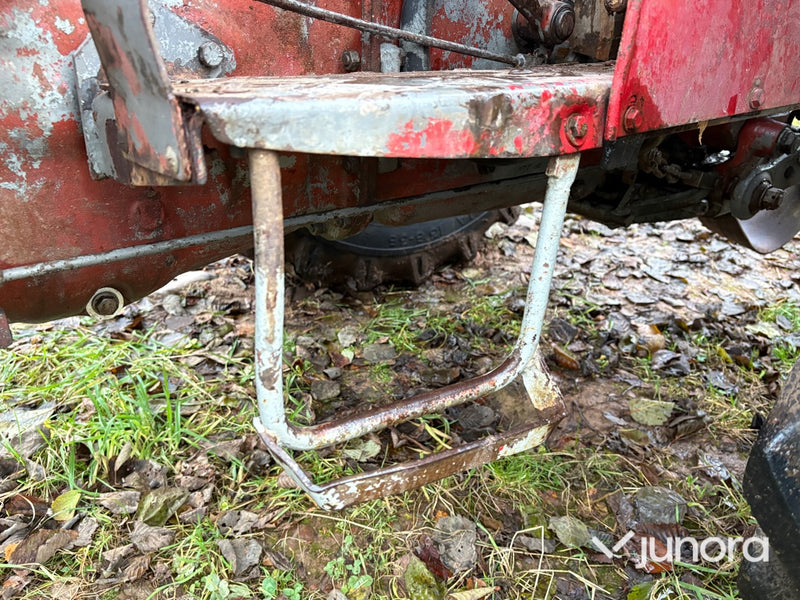 Traktor - Massey Ferguson 165