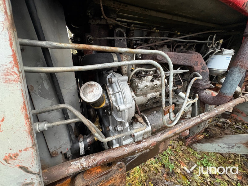 Traktor - Massey Ferguson 165