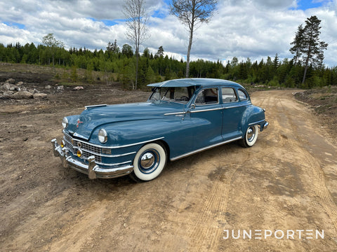 CHRYSLER NEW YORKER