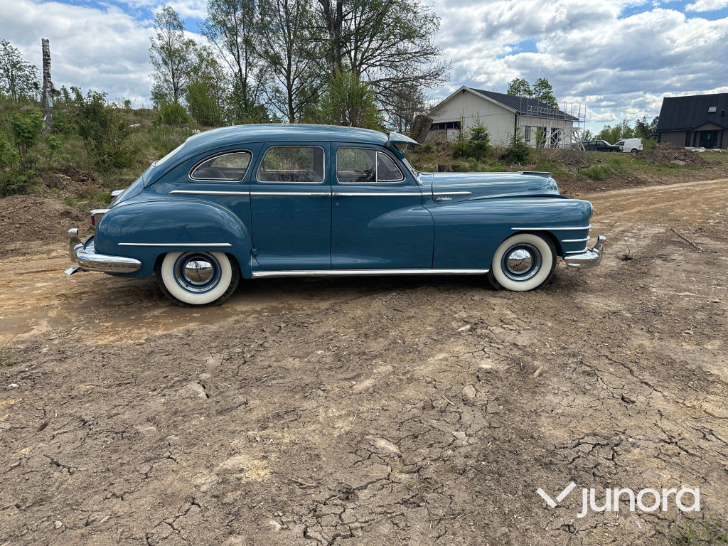 CHRYSLER NEW YORKER