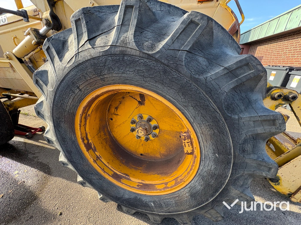 Hjullastare - Volvo, LM620