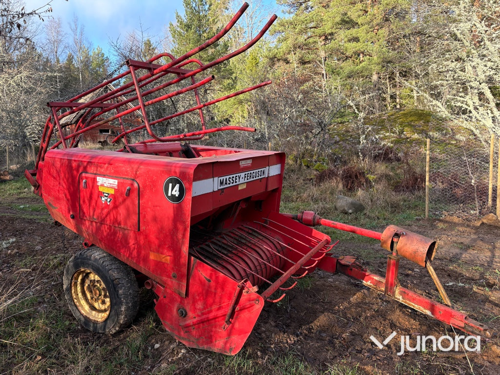 Balpress - Massey-Ferguson MF-14