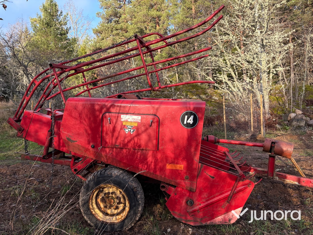 Balpress - Massey-Ferguson MF-14