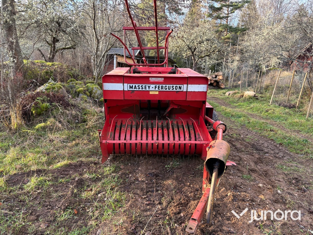 Balpress - Massey-Ferguson MF-14