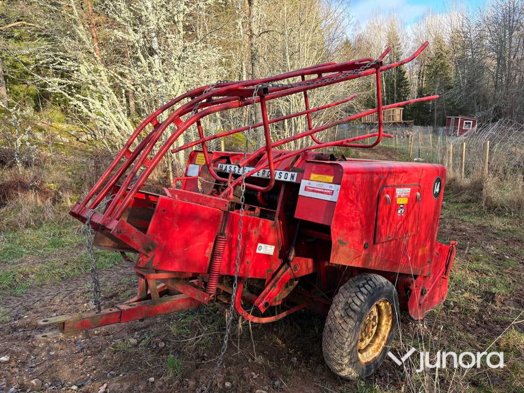 Balpress - Massey-Ferguson MF-14