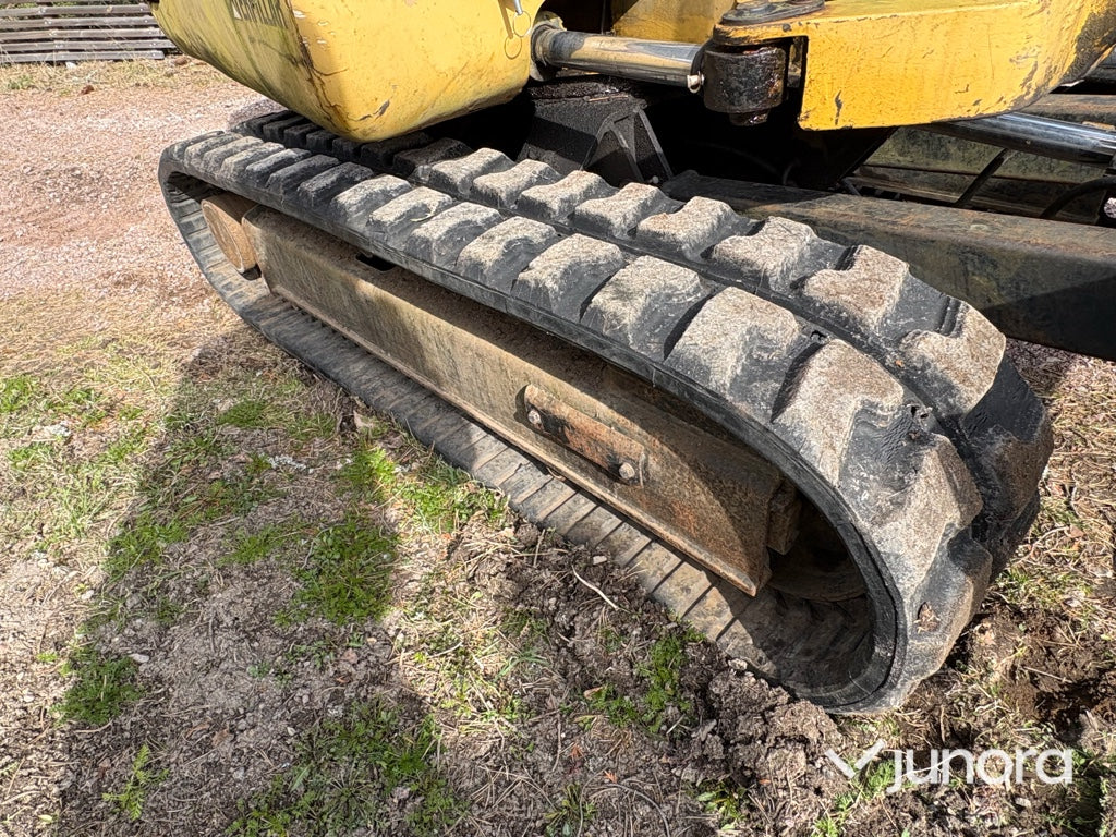 Minigrävare - Caterpillar 302.5 med tillbehör